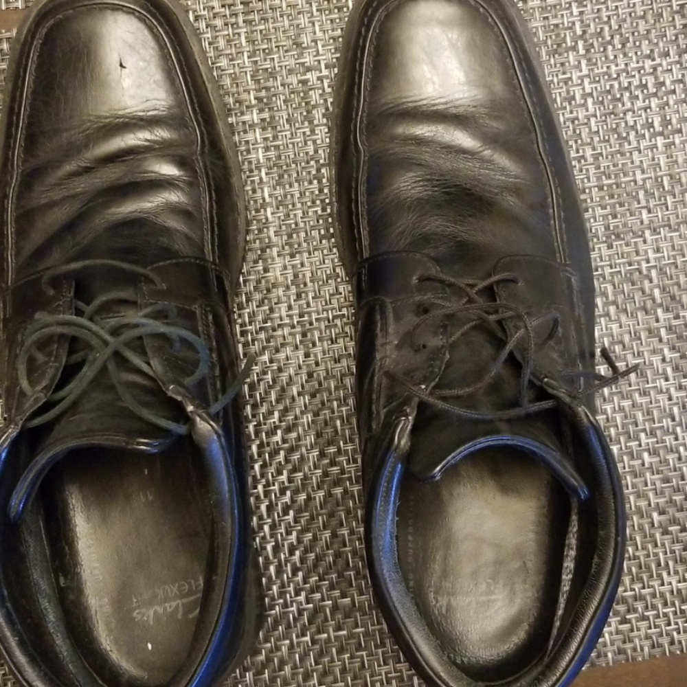Clark mens shoe size 11